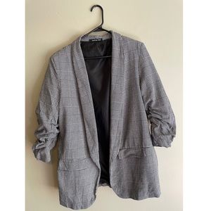 Boohoo houndstooth shawl collar blazer, black/white, size 16